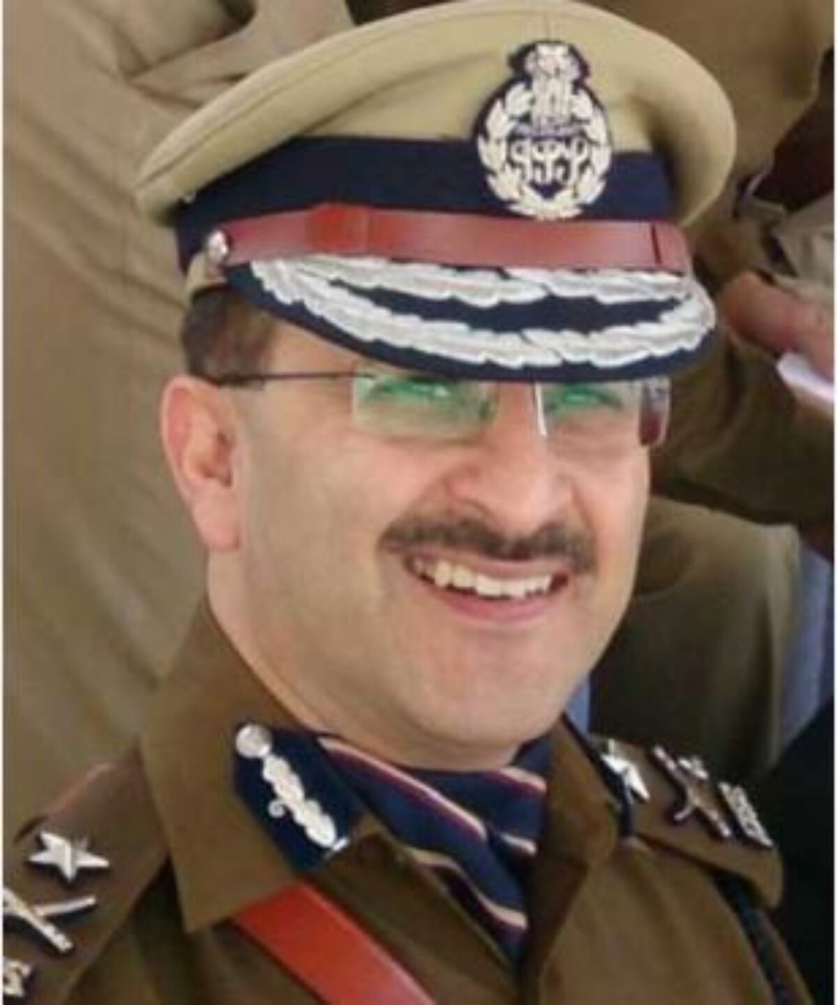 उत्तराखंड में नये पुलिस मुखिया की नियुक्ति की चर्चाएं अचानक तेज, दीपम सेठ के डीजीपी बनने की संभावनाएं... 2 (Uttarakhand-IPS Deepam Seth likely to become DGP) 1995 बैच के उत्तराखंड कैडर के आईपीएस अधिकारी दीपम सेठउत्तराखंड के इस IPS को मिली केंद्र में दूसरी जिम्मेदारी, ग्रह मंत्रालय ने जारी के आदेश !!