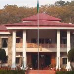 गणतंत्र दिवस समारोह में प्रोटोकॉल उल्लंघन पर राजभवन नाराज़, शासन से मांगी जवाबदेही, जिला प्रशासन देहरादून पर भी प्रोटोकॉल चूक के आरोप !!